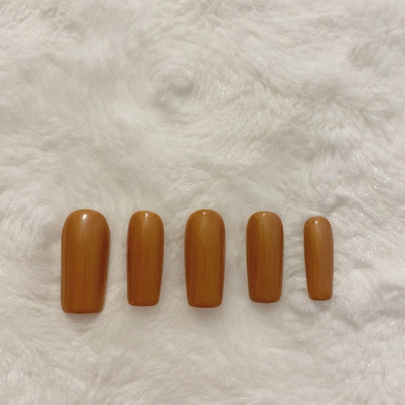 LUXURY PRESS ON NAILS - Picture 2 of 5